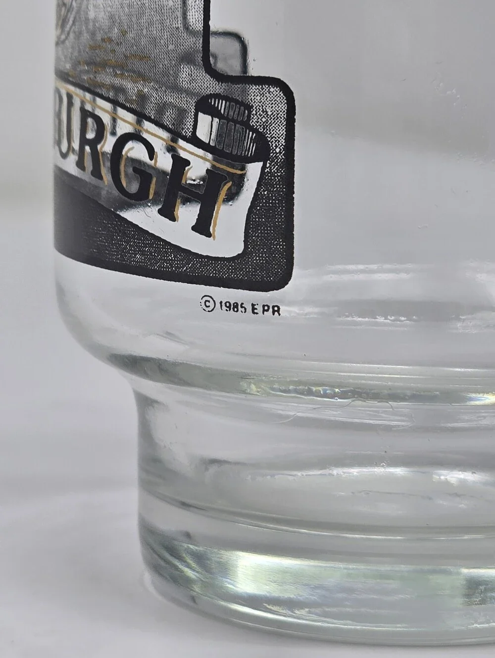 Vintage 1985 Pittsburgh Skyline #1 Collector Glass